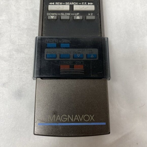 Vintage Magnavox VSQS0451 TV VCR Remote Control w/Slide M25-Made in Japan - Picture 4 of 11